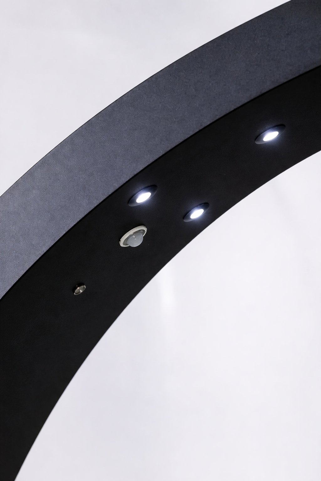 Cockpit - GamingCockpit™ PRODUCT NOT AVAILABLE. LINK NEEDS TO BE CHANGED. SEE DOCUMENTATION FOR ALL PRODUCTS.