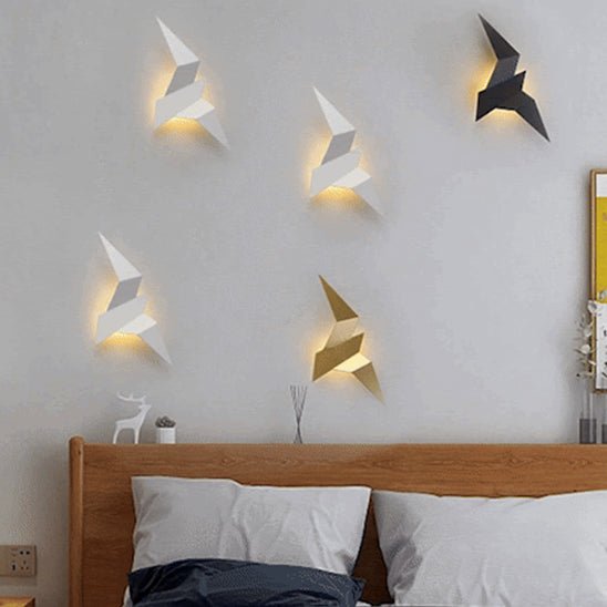 applique murale chambre forme oiseau origami blanc noir dore