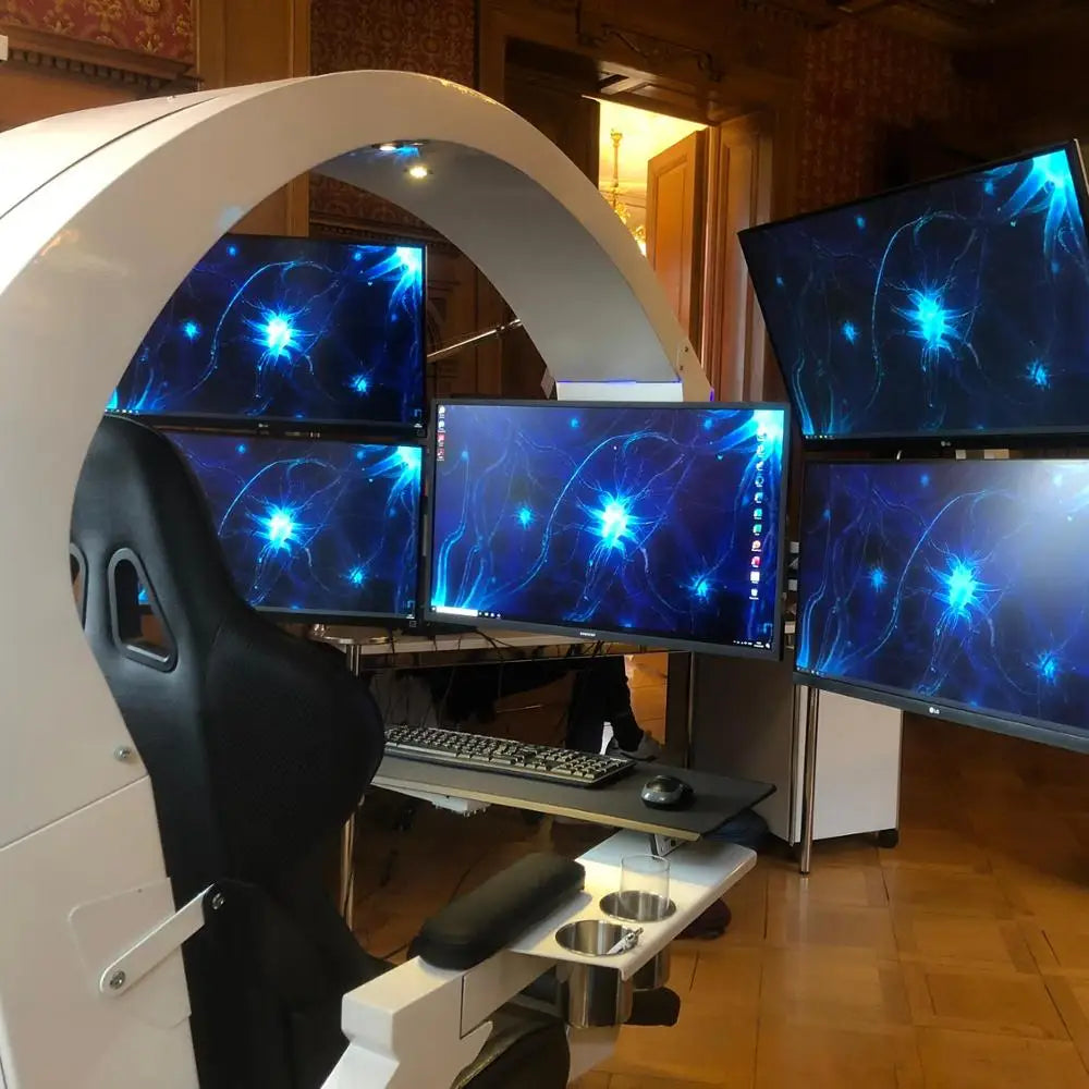 bureau-ordinateur-gamingcockpit-design-ergonomique-cinq-ecrans