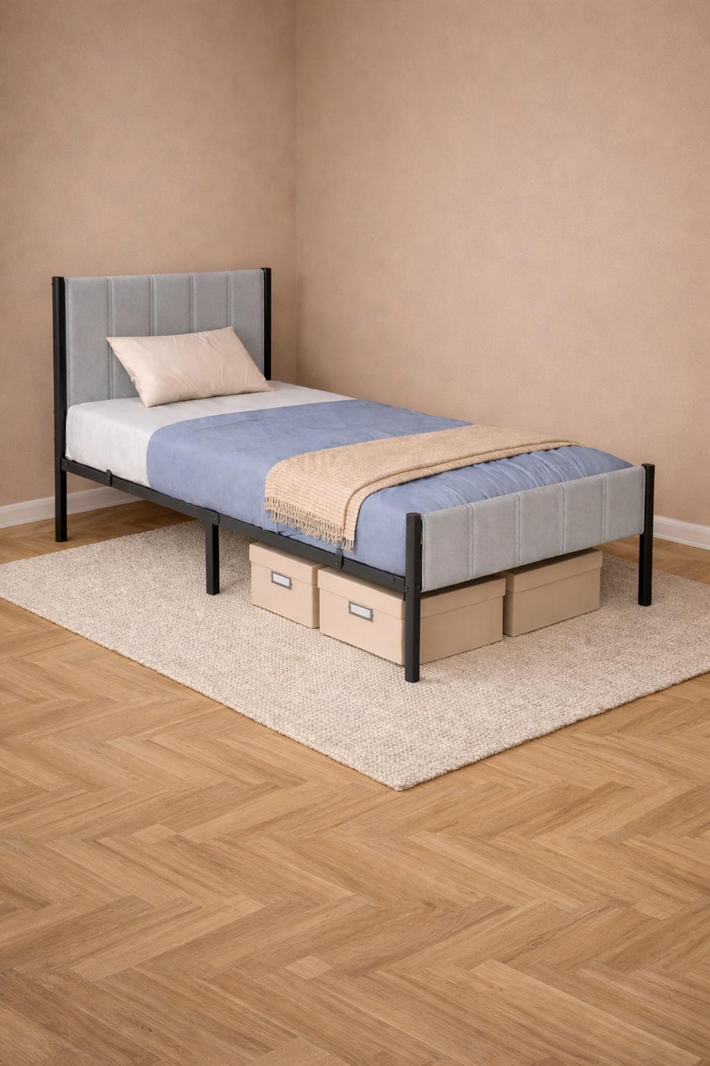 cadre de lit design noir moderne robuste