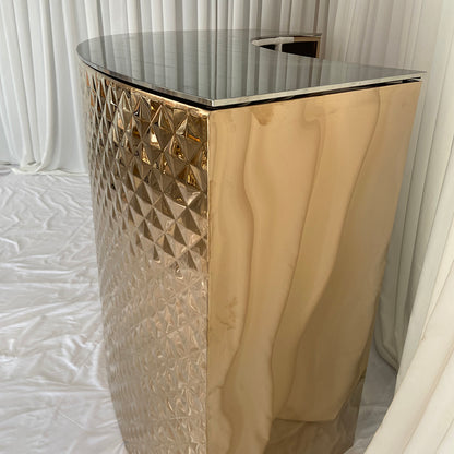 comptoir de bar dore courbe texture geometrique pyramidale