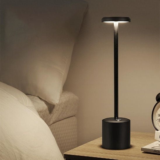 lampe de table design noir led