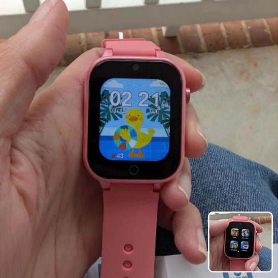 montre connectée enfant rose ecran canard