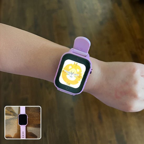 montre connectée enfant violette ecran analogique