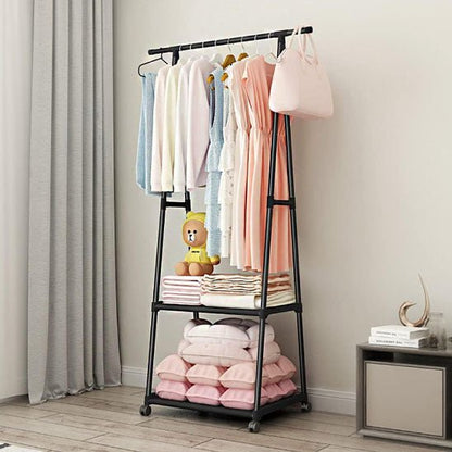 portant vetement noir robes coussins