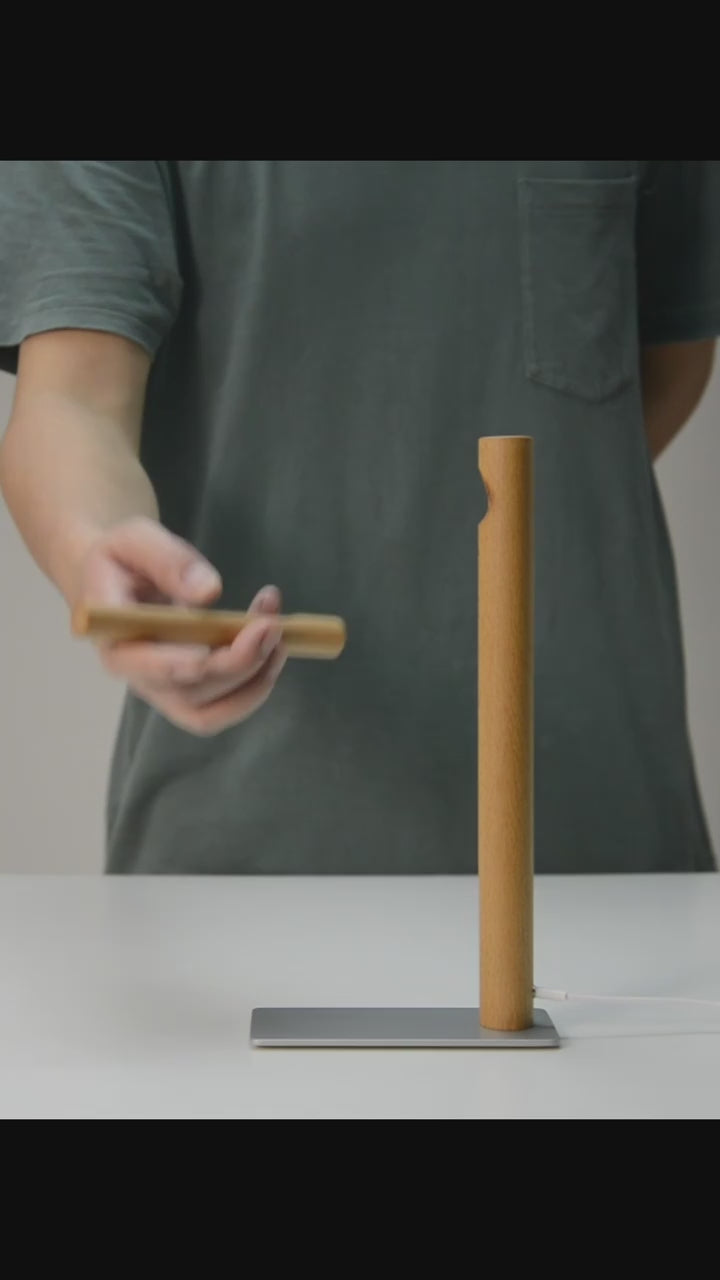 lampe de bureau bras articule bois sur support 