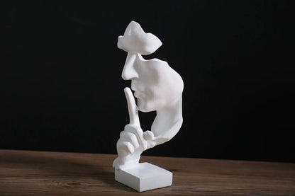 sculpture figure blanche
