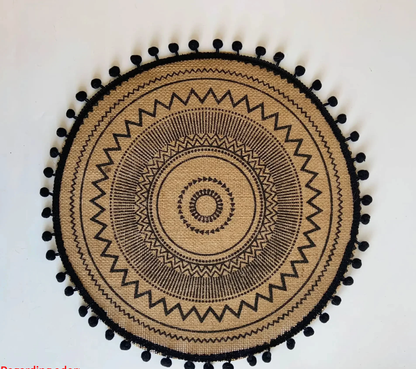 set de table rond noir blanc motifs cercles