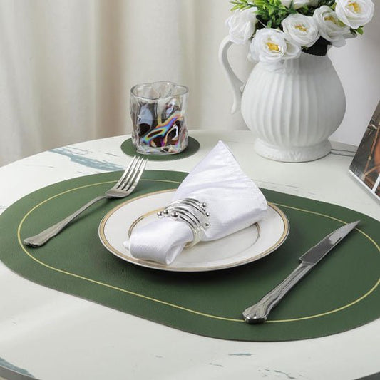 set de table vert oval assiette serviette argenterie