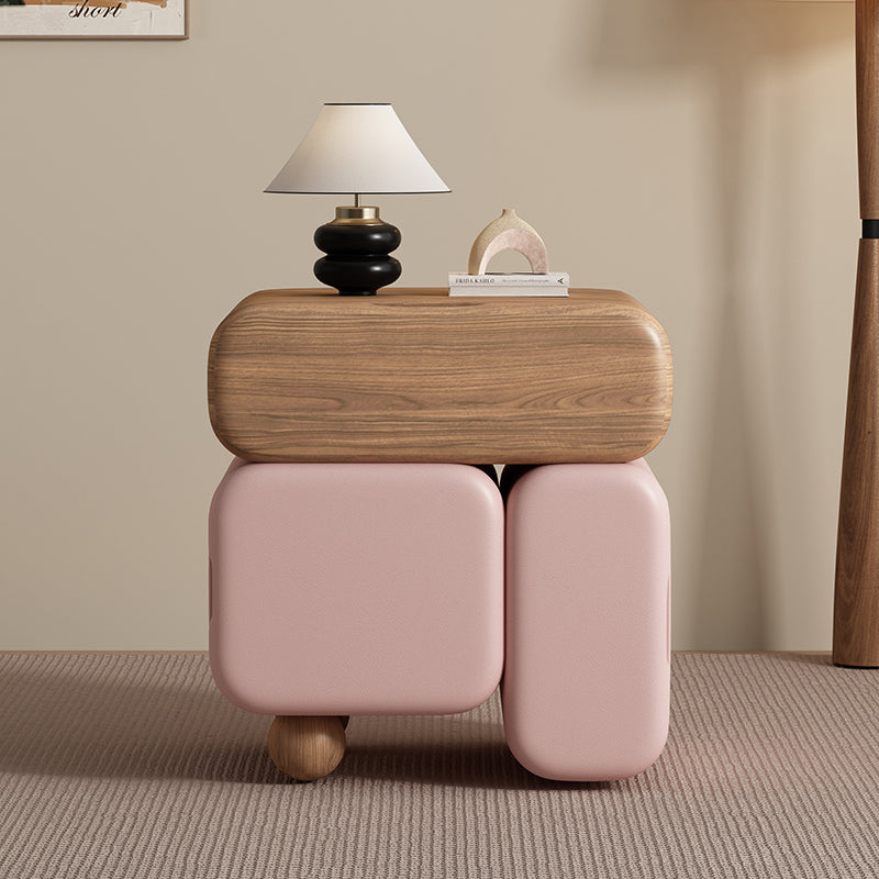 table de chevet rose moderne design 