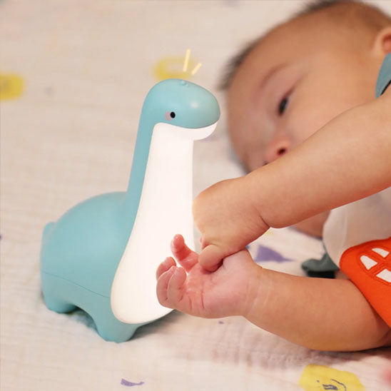 veilleuse bebe lumineuse dino bleu jeu et sommeil